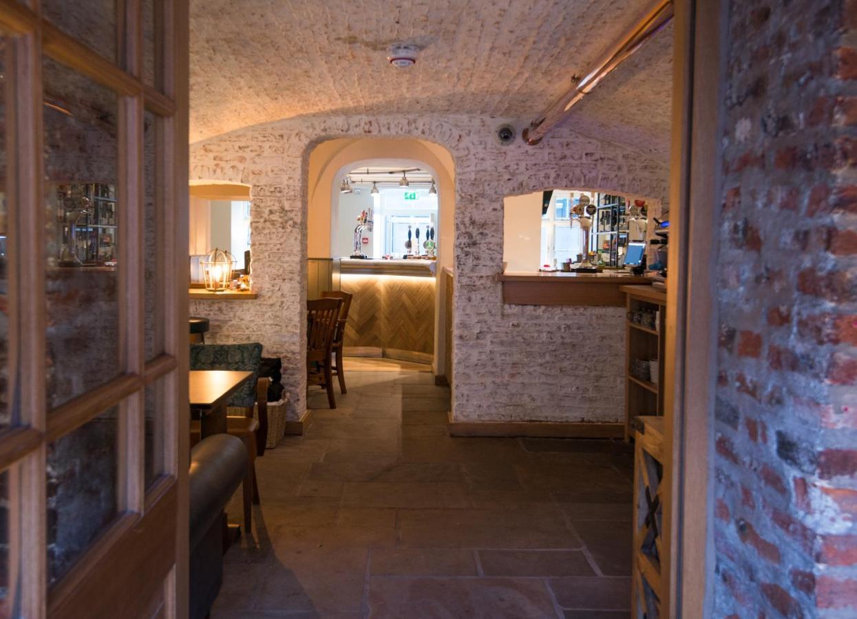 Judge'S Lodging York Kültér fotó The interior of the restaurant